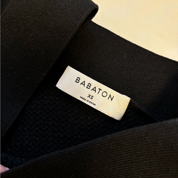 Aritzia Black Cross-Strap Tank Top - Picture 4 of 4